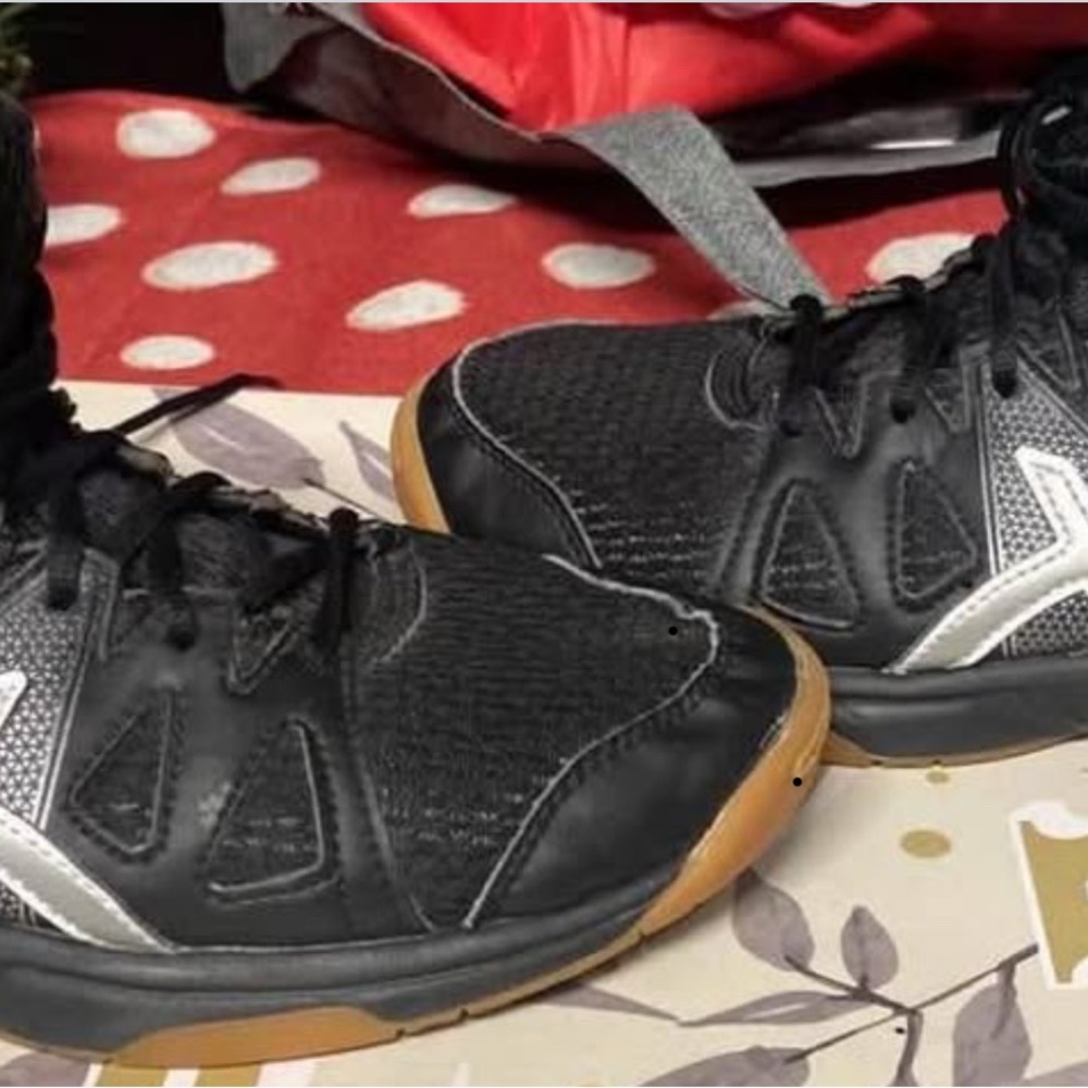 Asics Gel-Rocket Volleyball Shoes Women's Black/White Size US 8